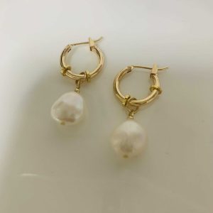 GLAM EARRINGS
